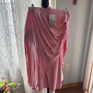 HALARA Pink Midi Skirt